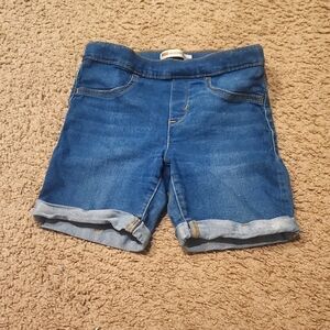 Levi's shorts. Girls Size 10. Good condition.